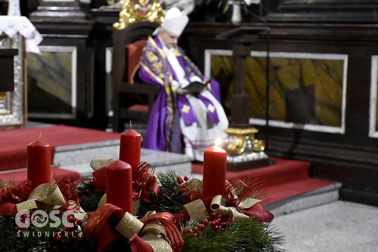 I nieszpory I niedzieli Adwentu w katedrze świdnickiej