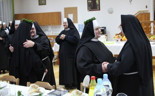 Jubileusz 60-lecia ślubów zakonnych elżbietanek cieszyńskich: s. Letycji i s. Ancilli