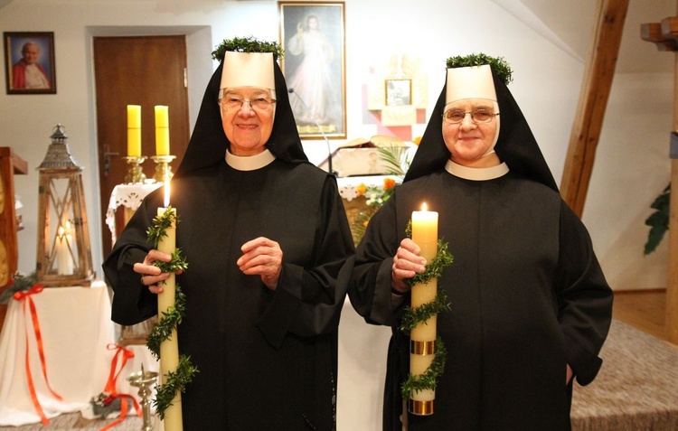 Jubileusz 60-lecia ślubów zakonnych elżbietanek cieszyńskich: s. Letycji i s. Ancilli