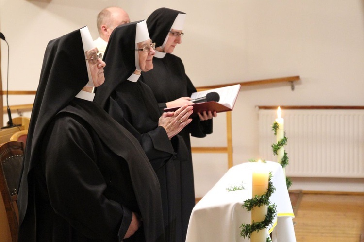 Jubileusz 60-lecia ślubów zakonnych elżbietanek cieszyńskich: s. Letycji i s. Ancilli