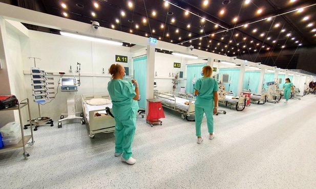 Region. Szpital tymczasowy w Katowicach gotowy na przyjęcie chorych