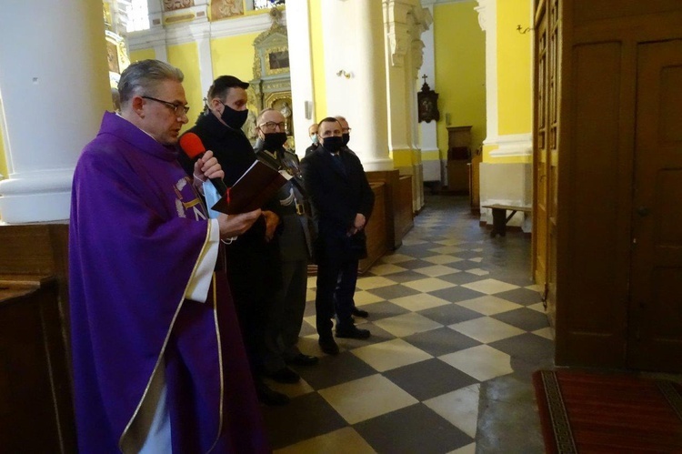 Wschowa. Poświęcenie tablicy z okazji 100. rocznicy Cudu nad Wisłą