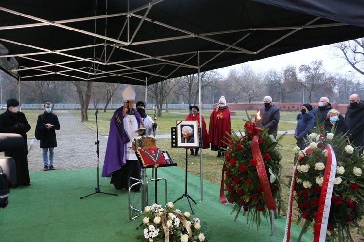 Pogrzeb aktorki Haliny Kwiatkowskiej (1921-2020)