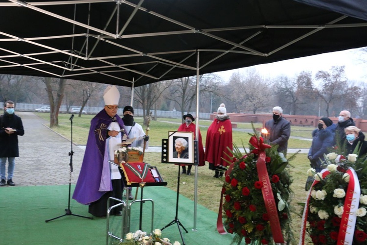 Pogrzeb aktorki Haliny Kwiatkowskiej (1921-2020)