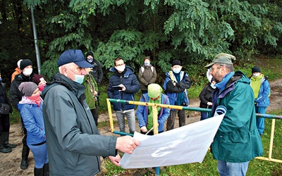 ▲	Uczestnicy sesji speleologicznej w Staszowie.