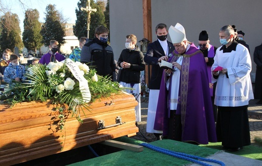 Pogrzeb Jana Bierówki w Bielsku-Białej Komorowicach