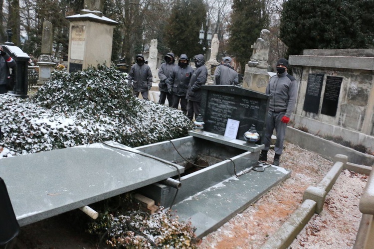 Ppłk Stanisław Szuro (1920-2020) spoczął na cmentarzu Rakowickim