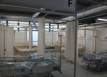Na dziś nie trzeba uruchamiać szpitala tymczasowego na Dolnym Śląsku