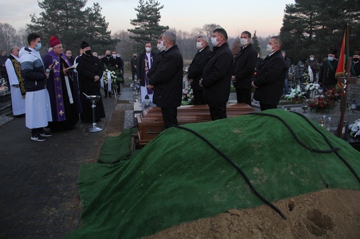 Pogrzeb ks. Andrzeja Trzeciaka