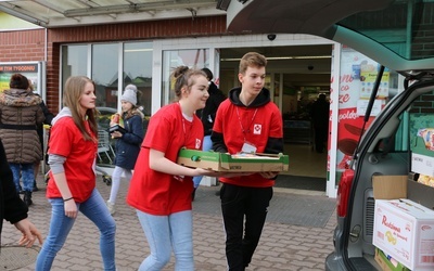 Dzień wolontariusza - w diecezji obchodzi go ponad 2 tys. osób