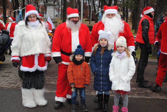 Parada Mikołajów w Rudniku nad Sanem