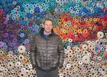 Nad przeniesieniem maszyn do hali ML czuwał J. Czubak. Przedsięwzięcie kosztowało ok. 300 tys. zł. Sfinansowane zostało ze środków miejskich i ministerialnych.