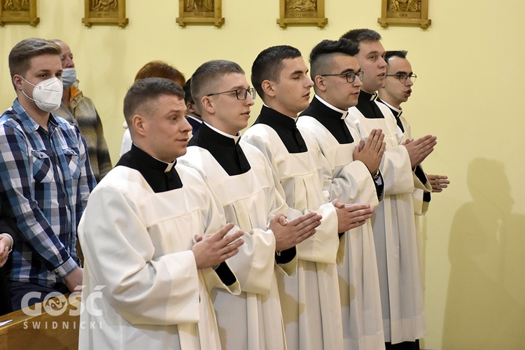 Obłóczyny i akolitat w świdnickim seminarium