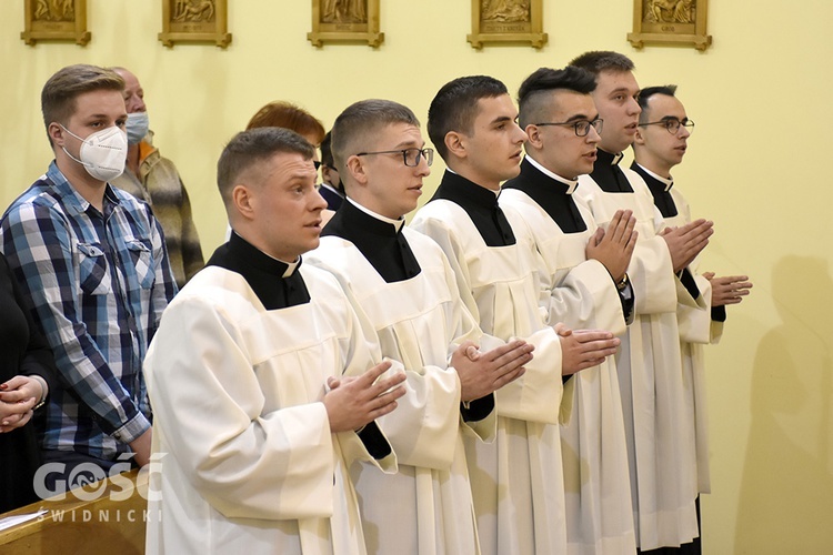 Obłóczyny i akolitat w świdnickim seminarium