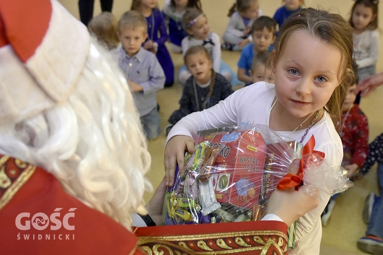 Wizyta św. Mikołaja w przedszkolu sióstr prezentek