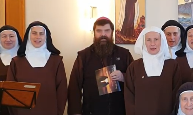 Biskup Reykjaviku zachęca do wsparcia polskich karmelitanek bosych