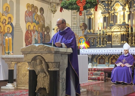 Uroczystości pogrzebowe śp. ks. Józefa Kuschego - czwartek 10.12.2020