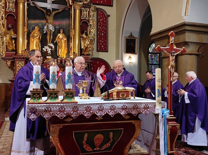 Ostatnie pożeganie śp. ks. Dionizego Łyducha