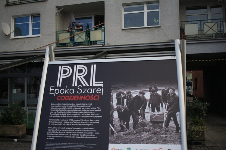 PRL - epoka szarej codzienności. Wystawa w rocznicę stanu wojennego