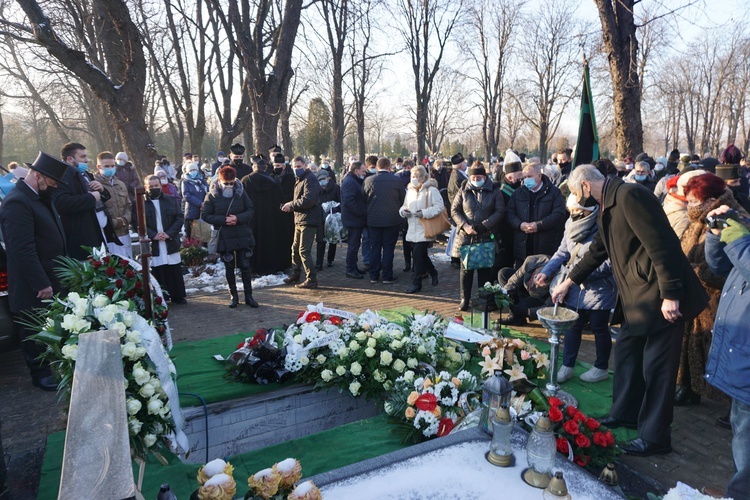 Uroczystości pogrzebowe śp. ks. Józefa Kuschego - piątek 11.12.2020