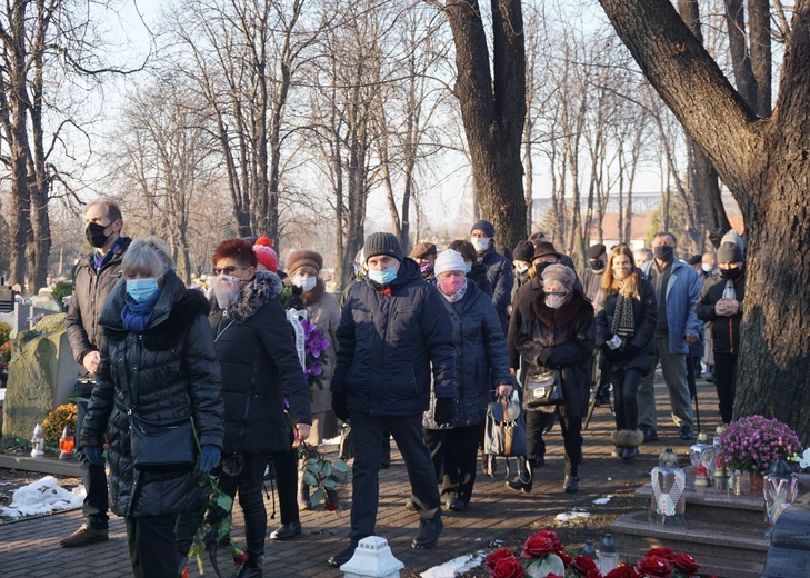 Uroczystości pogrzebowe śp. ks. Józefa Kuschego - piątek 11.12.2020