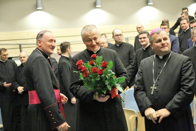 Ogłoszenie ks. Artura Ważnego biskupem