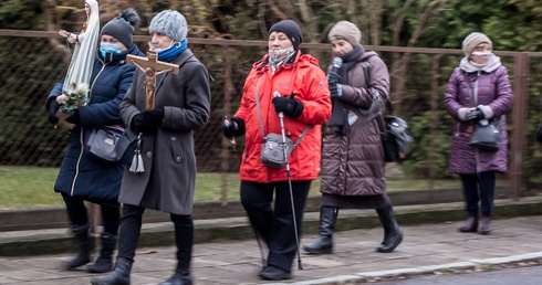 Olsztyn. Procesja różańcowa