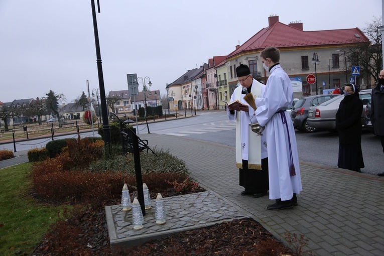 Plac i tablica św. Jana Pawła II