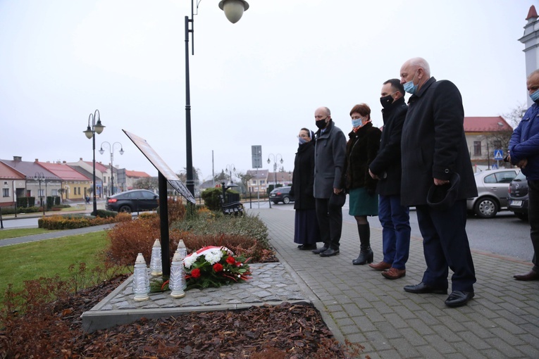 Plac i tablica św. Jana Pawła II