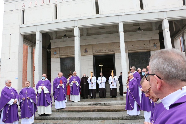 Uroczystości żałobne o. Paschalisa Antoniego Kwoczały OFM Kraków 2020