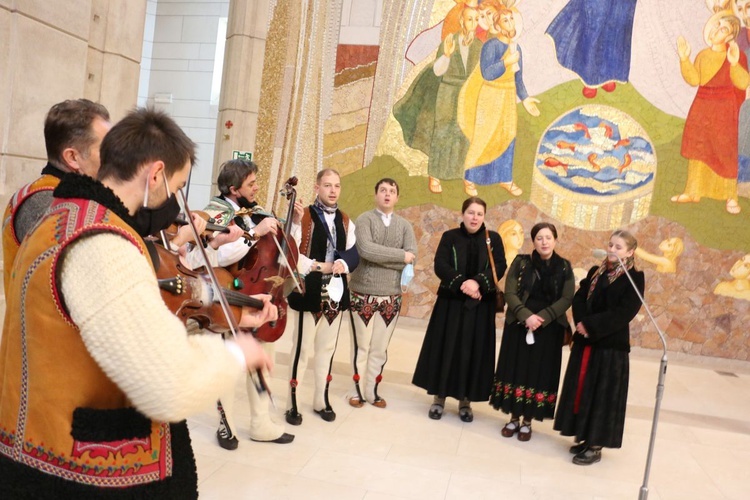 Uroczystości żałobne o. Paschalisa Antoniego Kwoczały OFM Kraków 2020