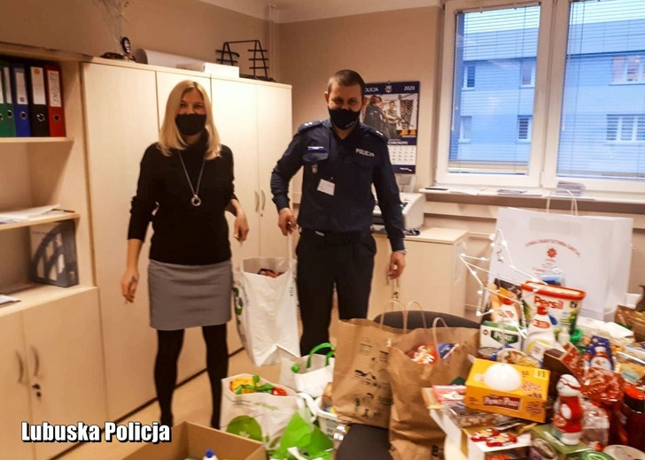 Torba Charytatywna Caritas od policjantów