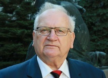 Tadeusz Samborski był świadkiem odradzającego się w Rosji Kościoła.