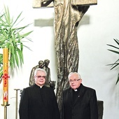 – Rodzina zawsze była w centrum działań duszpasterskich – mówią ks. Mirosław Dziedzic  (po lewej) i ks. Józef Jakubiec.