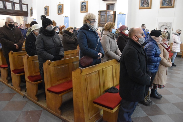 Przasnysz. Bp Marcinkowski w sanktuarium Matki Bożej