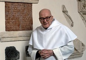 Ojciec Joachim Badeni zmarł  w 2010 r.