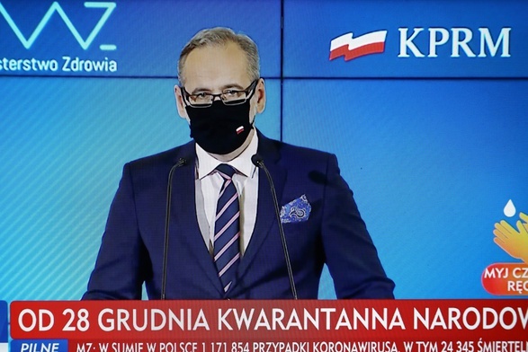 Rząd wprowadza kwarantannę narodową