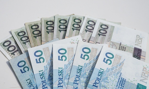 09.12.2020 | Dlaczego Polacy zarabiają mało?