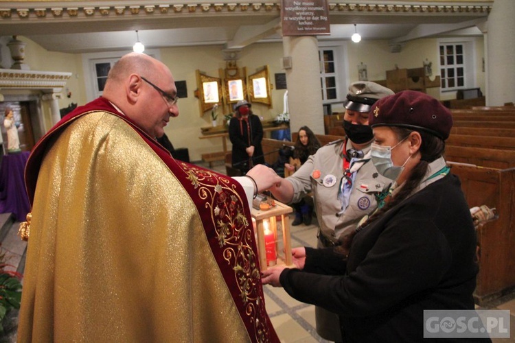 Przekazanie Betlejemskiego Światła Pokoju