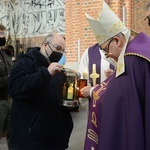 Opole. Przekazanie Światła Betlejemskiego