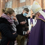 Opole. Przekazanie Światła Betlejemskiego