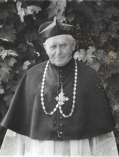 Ksiądz prałat Władysław Szubarga, zwany „Tatą”.