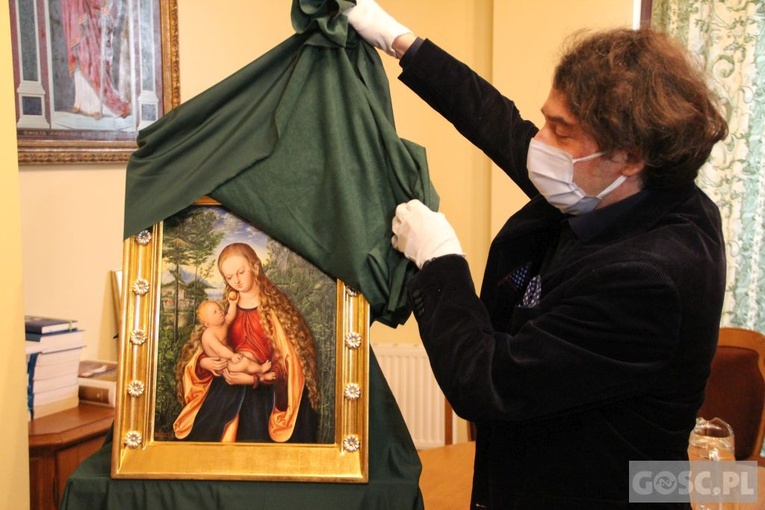 Głogów. Kolegiata otrzymała wierną rekonstrukcję "Madonny z Dzieciątkiem"