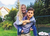 Młodzi małżonkowie są przekonani, że warto czekać ze współżyciem do ślubu, a czas narzeczeństwa wykorzystać na poznanie swoich pasji i poglądów oraz na pracę nad sobą.