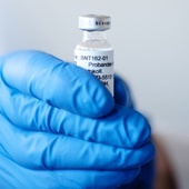 Do pierwszego tygodnia stycznia dotrze do Polski ok. 600 tys. szczepionek