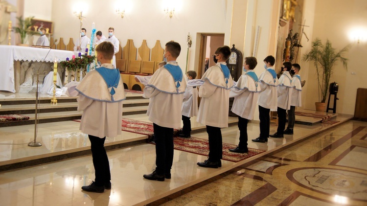 Nowi ministranci i lektorzy w Straszęcinie