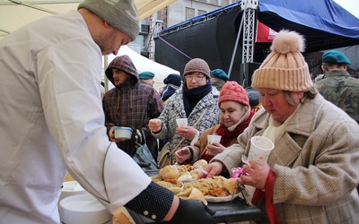 Wigilijne paczki dla ubogich