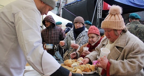 Wigilijne paczki dla ubogich