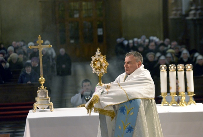 2020.02.01 - Dzień osób życia konsekrowanego. Pielgrzymka do Studzianny.