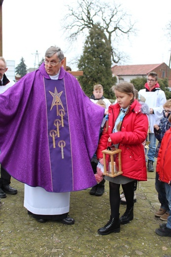 Ligowo. Poświęcenie figury Matki Bożej